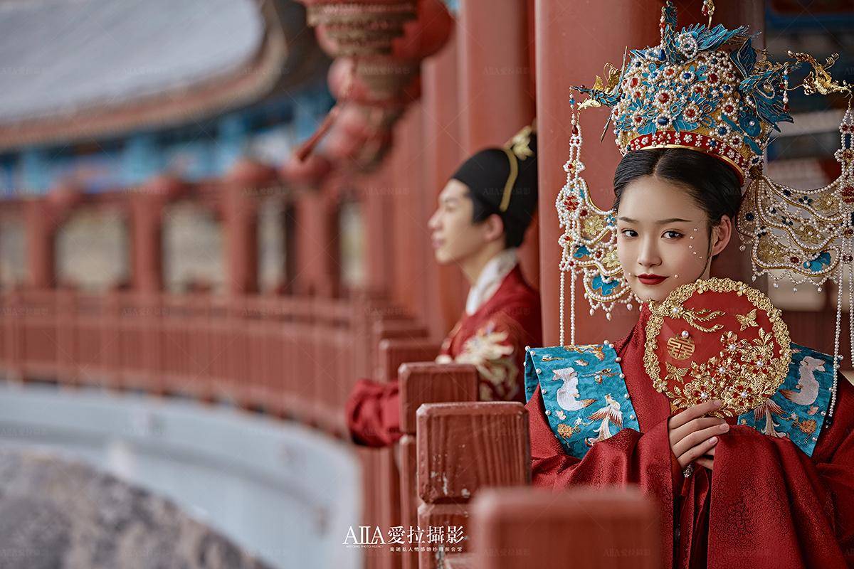 森系婚纱照绿色衣服_婚纱绿色_绿色汉服婚纱照内景图